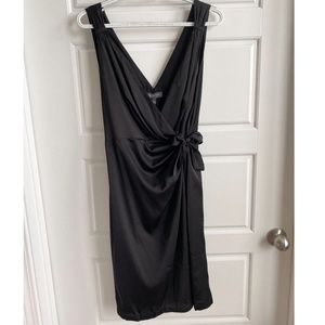 The limited Wrap Dress